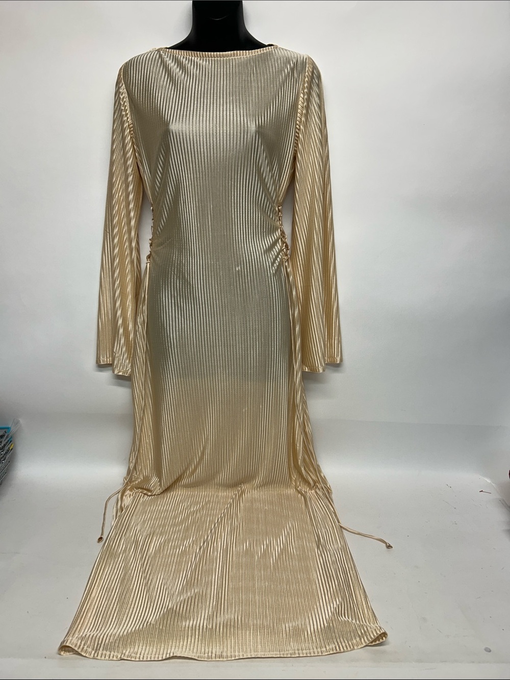 Elegant Cream Pleated Long Sleeve Maxi Dress Podur Size 8 Sexy — image 3 of 8